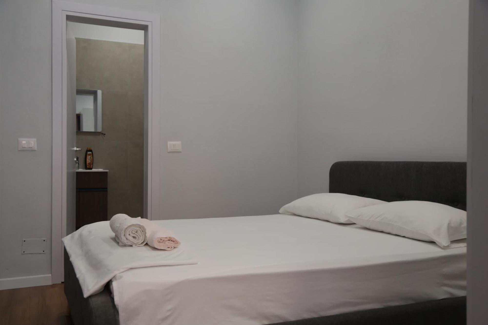 Be Solei Studio Apartments Sol 1 Tirana Eksteriør billede