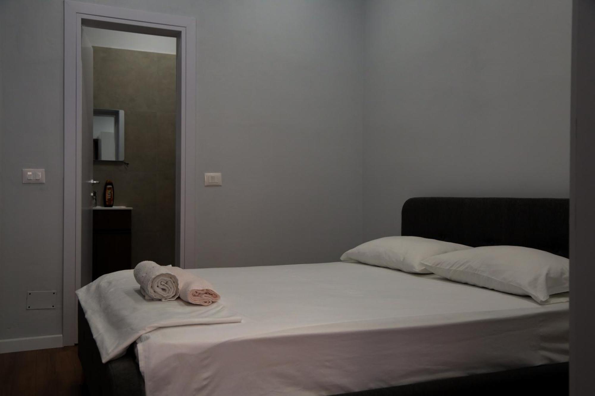 Be Solei Studio Apartments Sol 1 Tirana Eksteriør billede